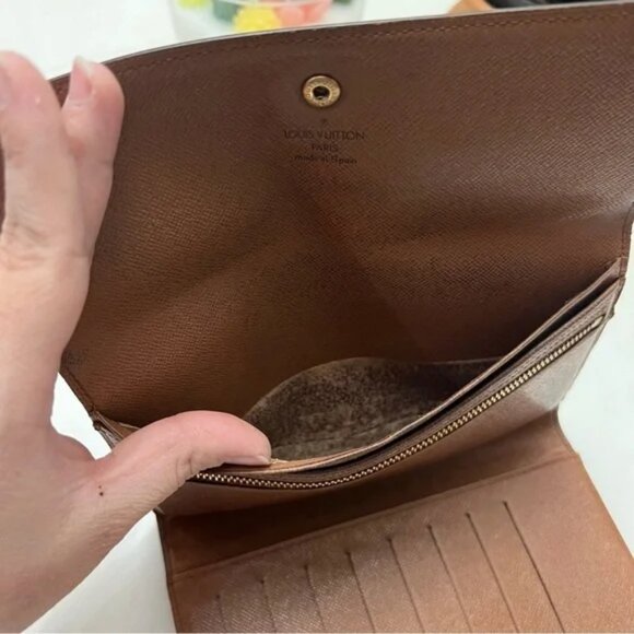 Vintage Louis Vuitton Pochette Passport Trifold Wallet Organizer Case LARGE - Picture 14 of 16